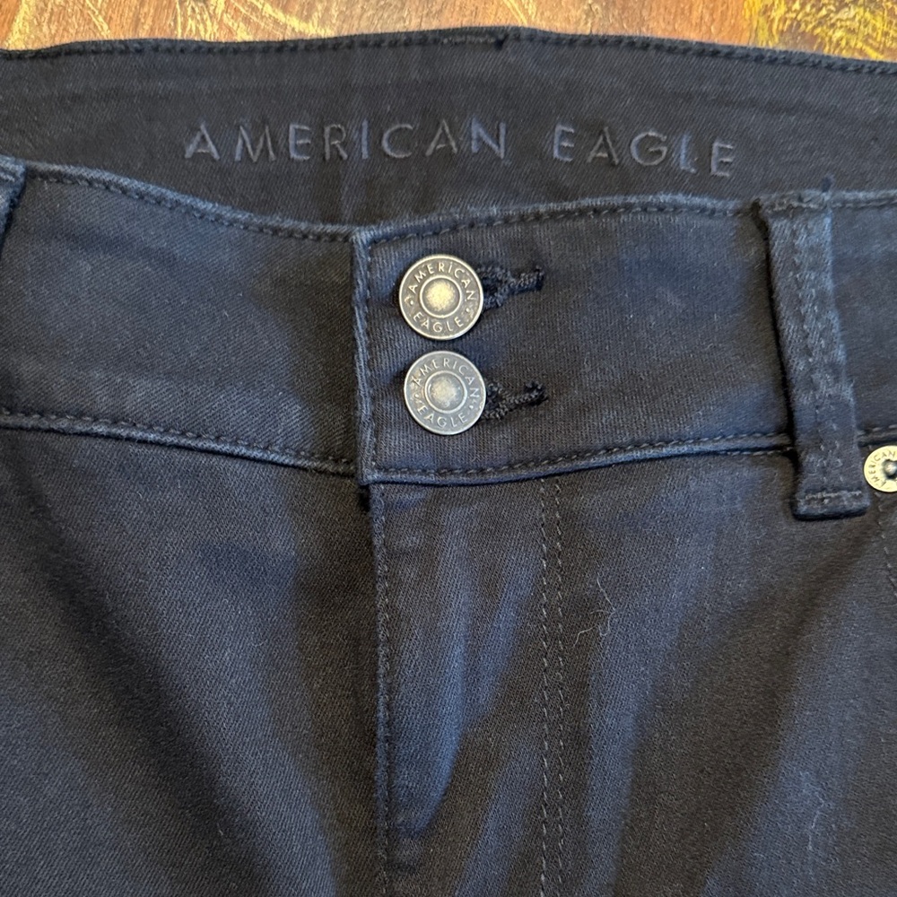 American Eagle Outfitters Women's Black Artist Cropped Jeans - Picture 2 of 7